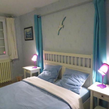Asphodele Bed & Breakfast Ambon Exterior photo